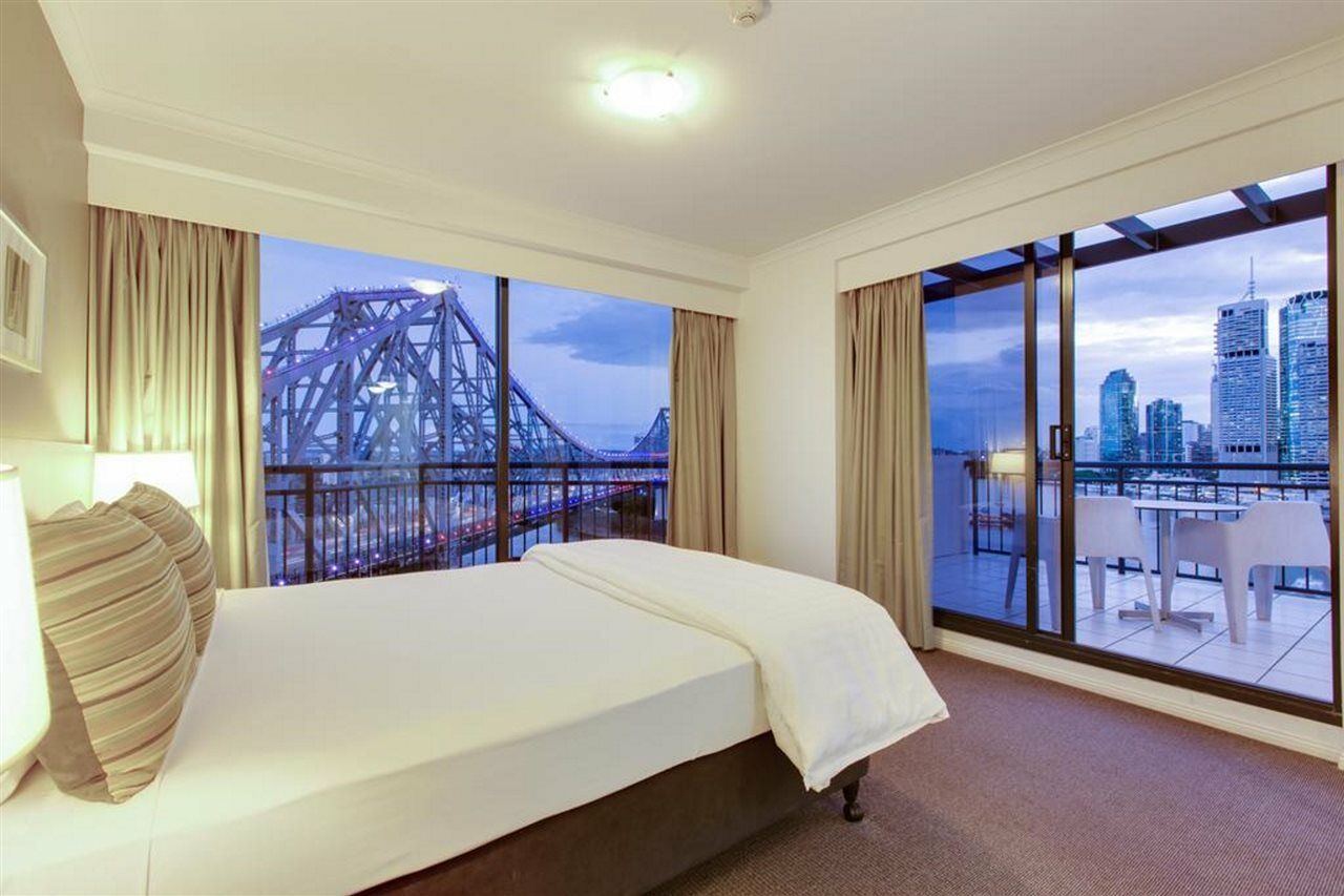 Oakbridge Hotel & Apartments Brisbane Exterior foto